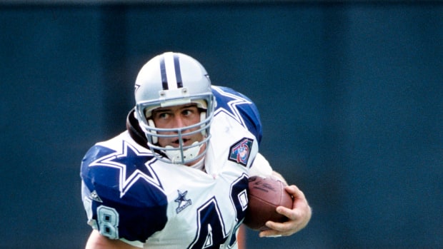Dec 4, 1994; Philadelphia, PA, USA; Daryl Johnston. Mandatory Credit: USA TODAY Sports